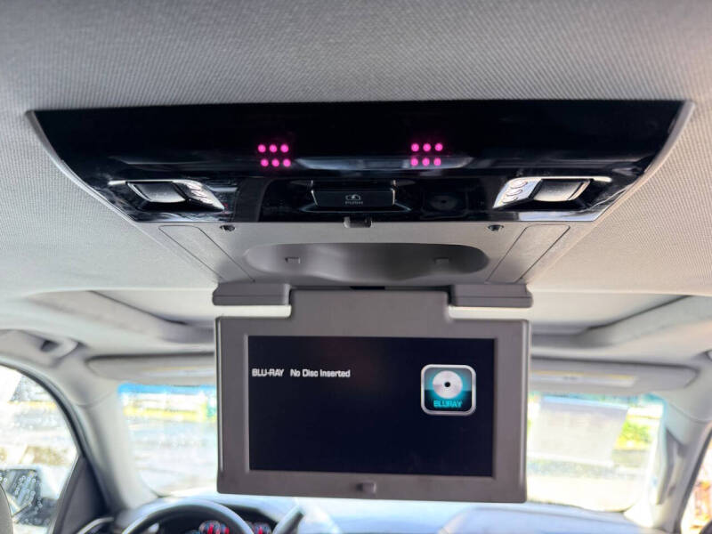 2018 GMC Yukon XL SLT