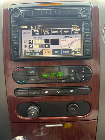 2005 Ford F-150 Lariat