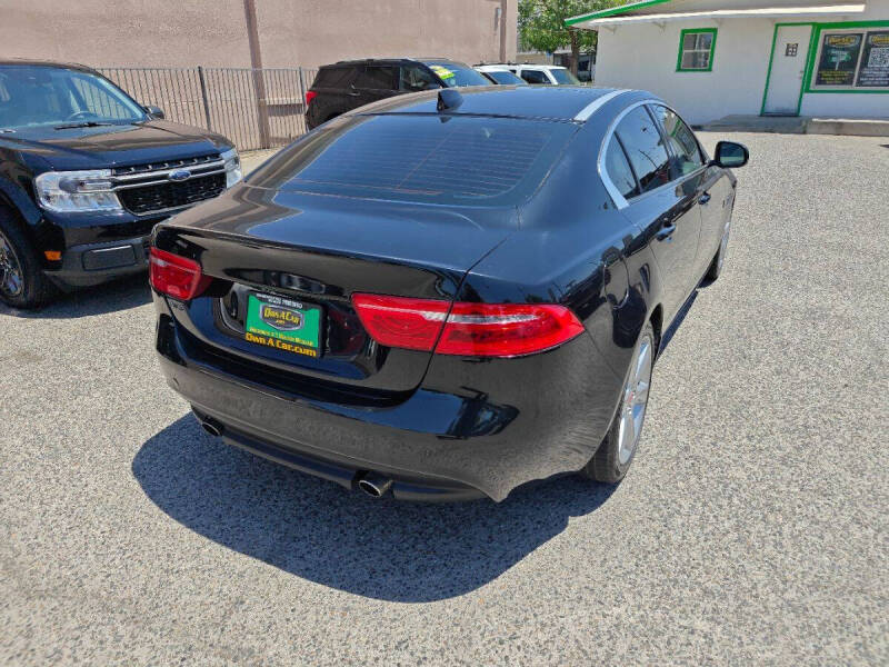 2018 Jaguar XE 25t Premium