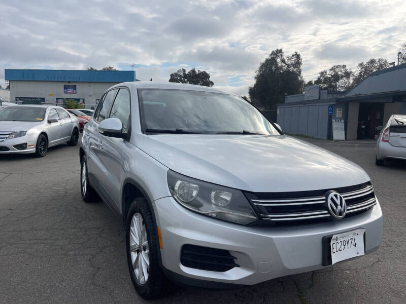 2014 Volkswagen Tiguan SE