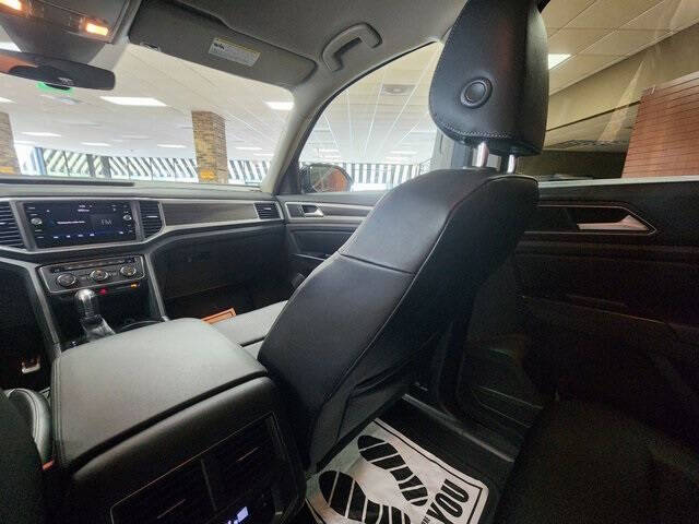 2019 Volkswagen Atlas V6 SE R-Line