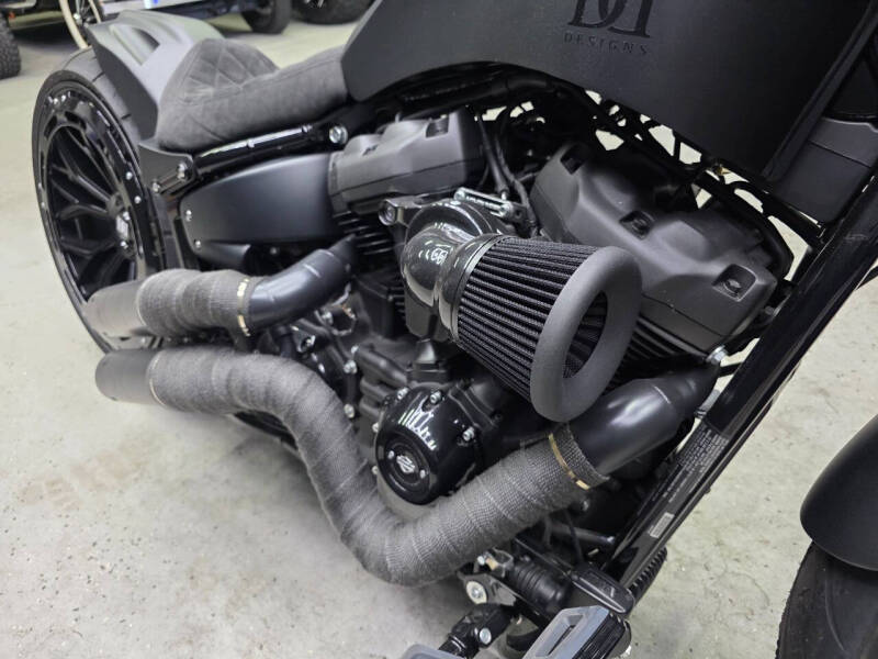 2020 Harley-Davidson Custom