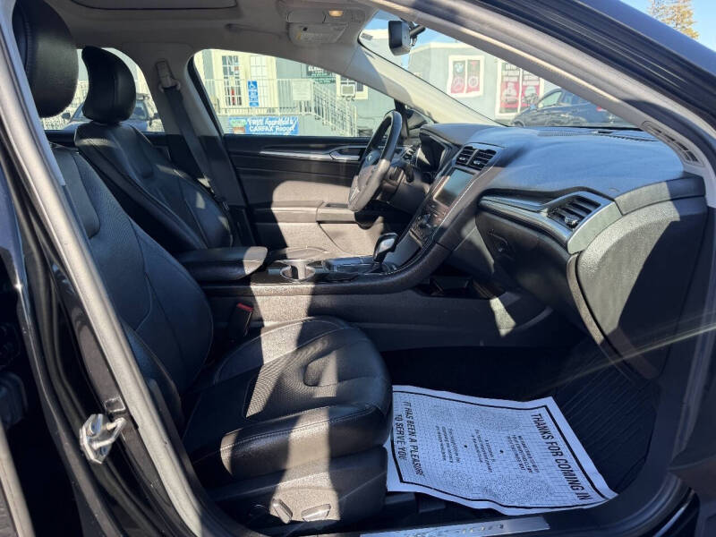2016 Ford Fusion Titanium