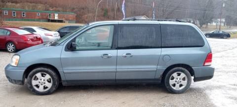 2005 Ford Freestar for sale at LEE'S USED CARS INC Morehead in Morehead KY