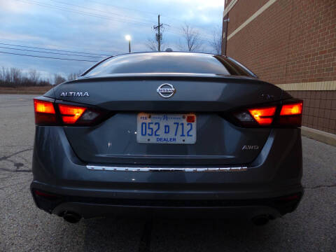 2020 Nissan Altima 2.5 SR