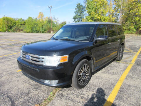 2011 Ford Flex for sale at Caruzin Motors in Flint MI