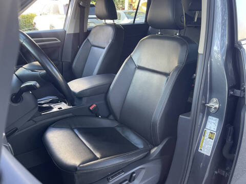 2018 Volkswagen Atlas V6 SEL