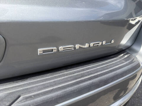 2024 GMC Yukon Denali