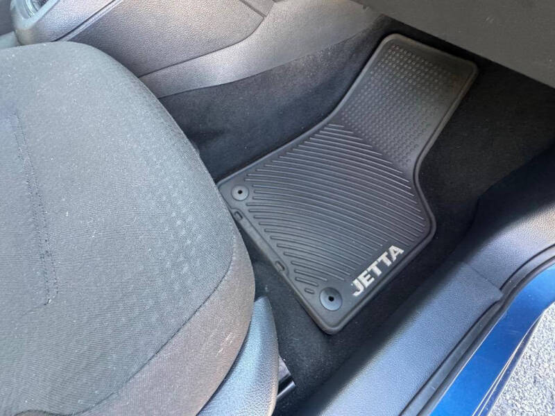 2016 Volkswagen Jetta