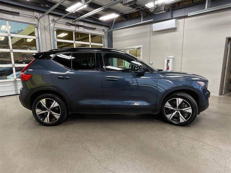 2022 Volvo XC40 Recharge Twin Plus