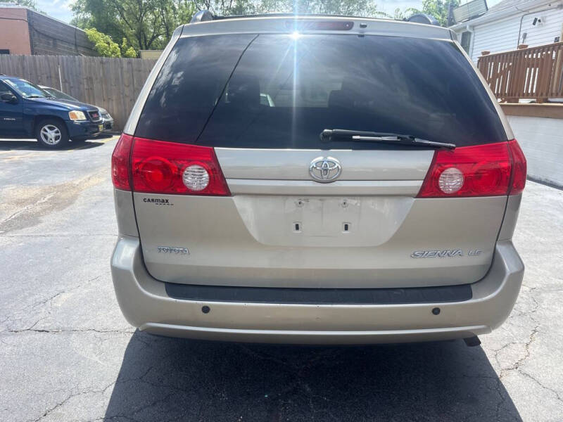 2006 Toyota Sienna