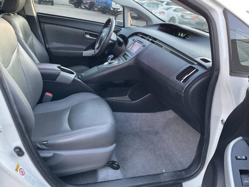 2015 Toyota Prius Three