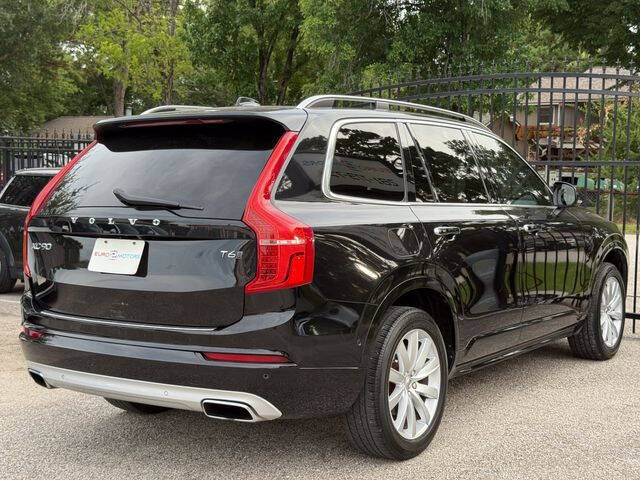 2016 Volvo XC90 T6 Momentum