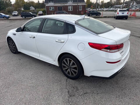 2019 Kia Optima LX