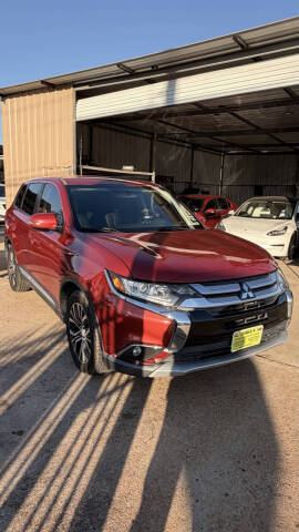 2016 Mitsubishi Outlander SE