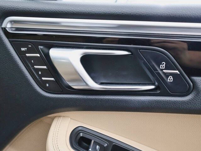 2021 Porsche Macan S