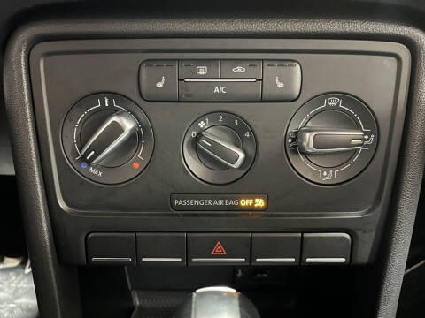 2016 Volkswagen Beetle