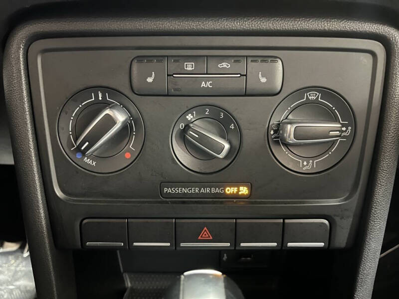 2016 Volkswagen Beetle