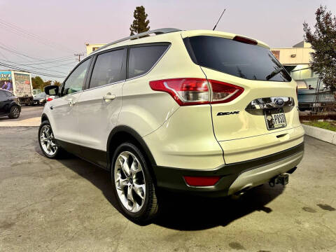 2015 Ford Escape Titanium