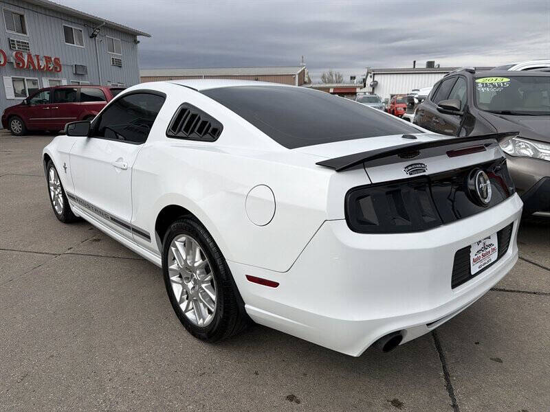 2014 Ford Mustang V6