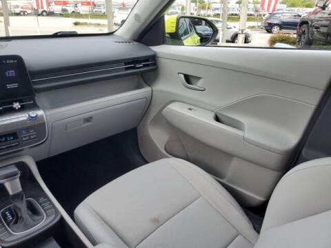 2024 Hyundai Kona SEL