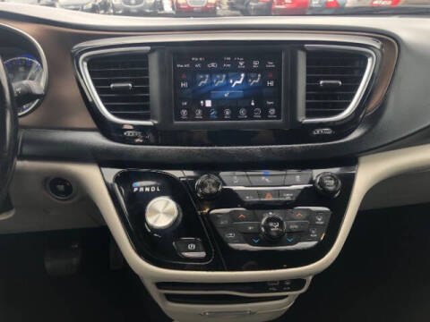 2018 Chrysler Pacifica Touring L