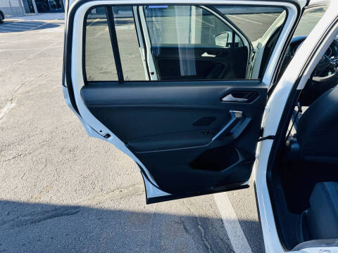 2019 Volkswagen Tiguan S 4Motion