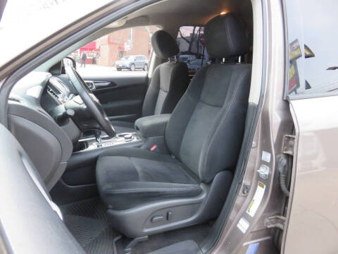 2013 Nissan Pathfinder SV