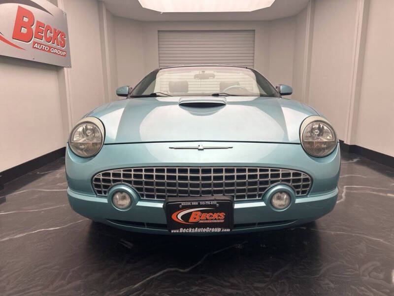 2002 Ford Thunderbird Deluxe