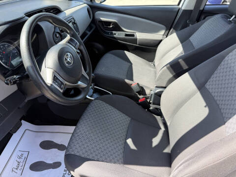 2017 Toyota Yaris 5-Door L