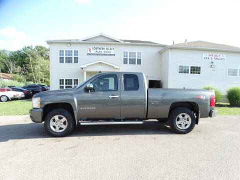 2011 Chevrolet Silverado 1500 for sale at SOUTHERN SELECT AUTO SALES in Medina OH