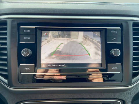 2022 Volkswagen Atlas Cross Sport SE 4Motion