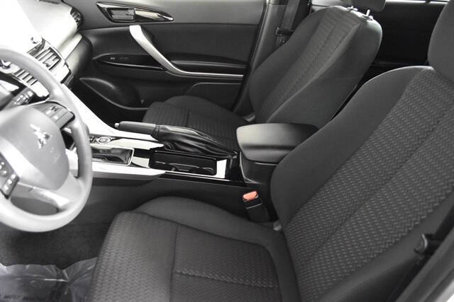 2024 Mitsubishi Eclipse Cross LE