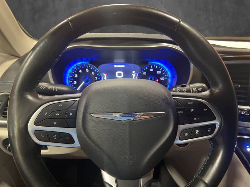 2021 Chrysler Pacifica Touring