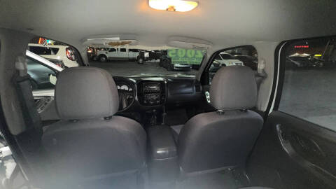 2005 Ford Escape XLS