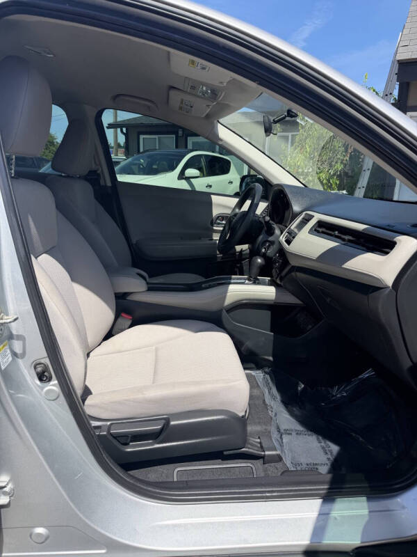 2016 Honda HR-V LX