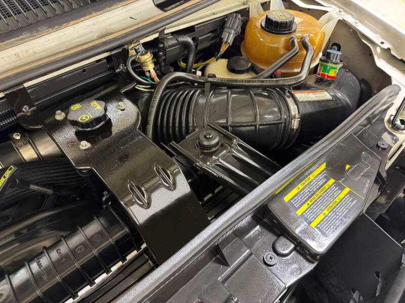 2010 Ford E-Series E-450 SD