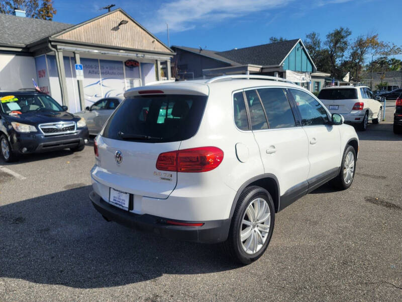 2014 Volkswagen Tiguan SE photo 4