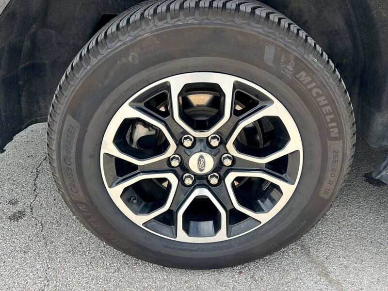 2023 Ford Expedition MAX XLT