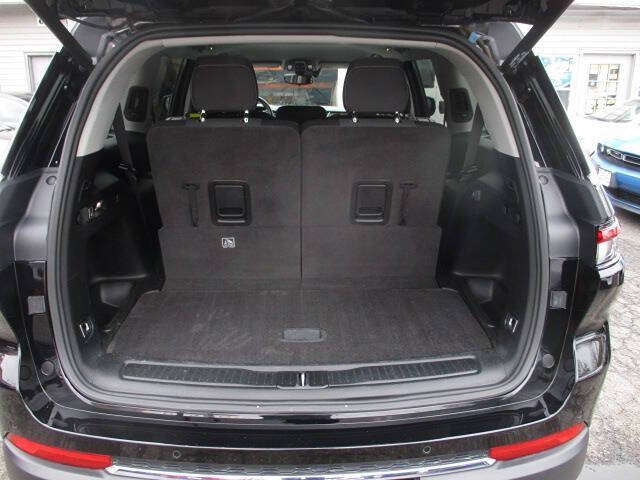 2021 Jeep Grand Cherokee L Laredo