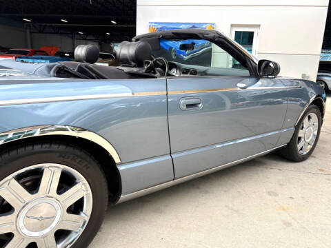 2005 Ford Thunderbird Deluxe