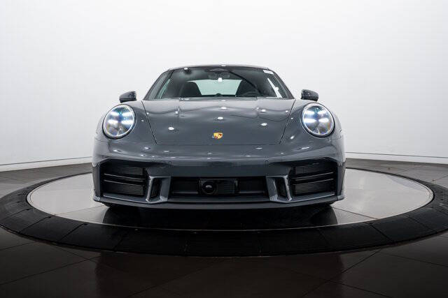 2026 Porsche 911 Carrera