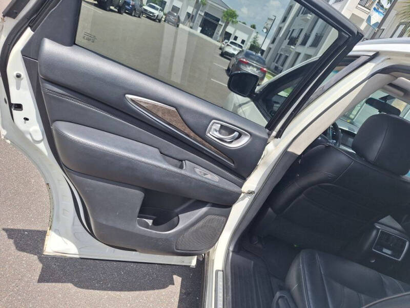 2013 Infiniti JX35
