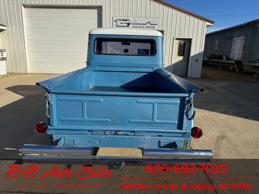 1962 Willys Jeep Pickup 13