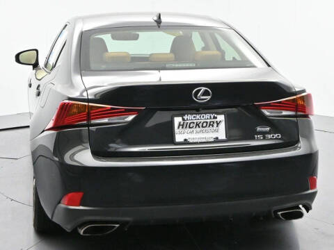 2019 Lexus IS 300