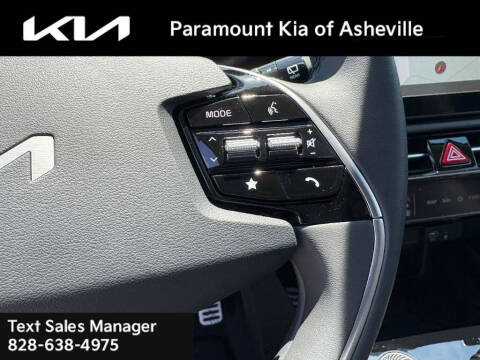 2025 Kia Niro EX Touring