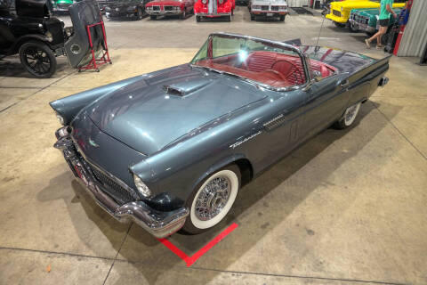 1957 Ford Thunderbird