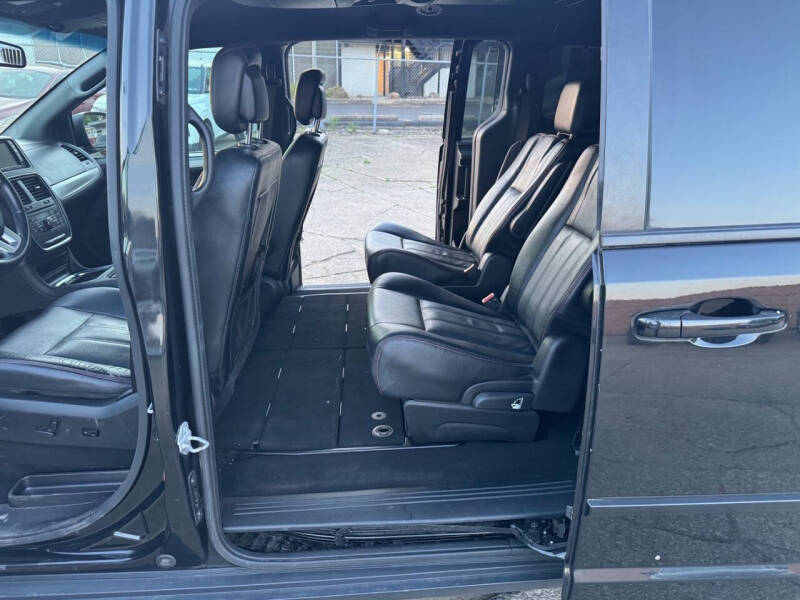 2017 Dodge Grand Caravan GT