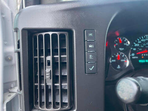 2020 Chevrolet Express 2500