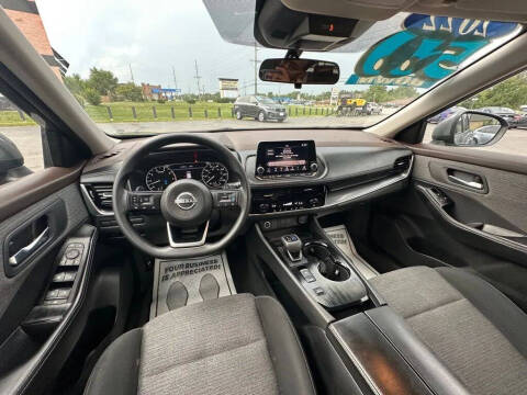 2022 Nissan Rogue SV